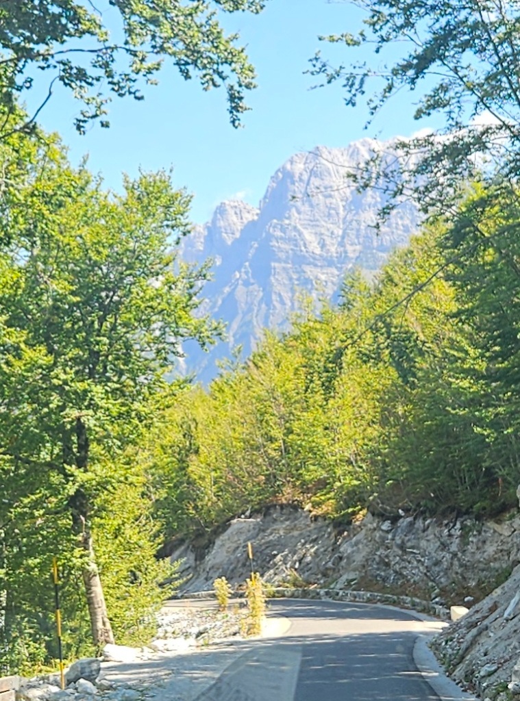 kierunek-balkany-lato-2025-odcinek-7-theth-albania-2855.jpg