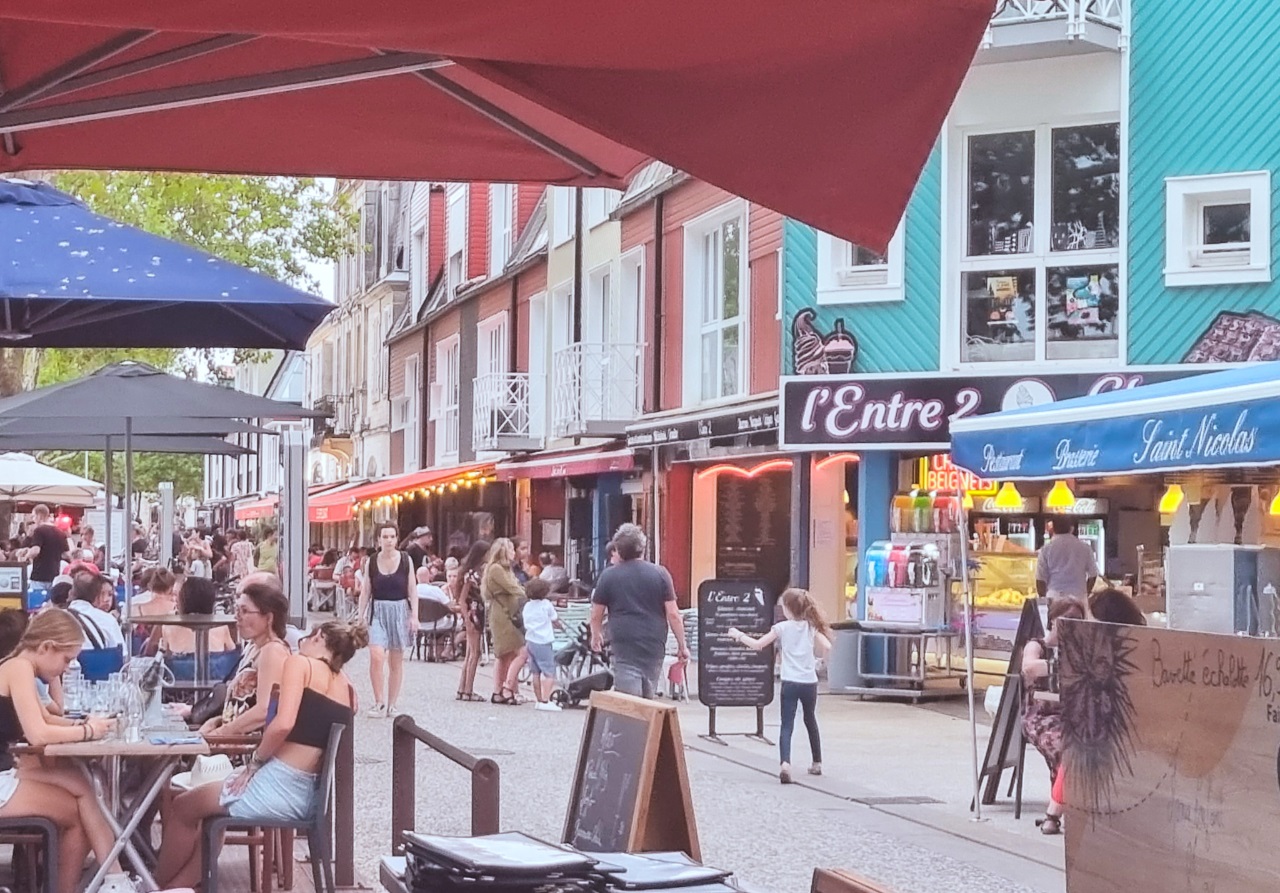 wakacje-2022-przystanek-2-la-rochelle-nad-oceanem-atlantyckim-876.jpg