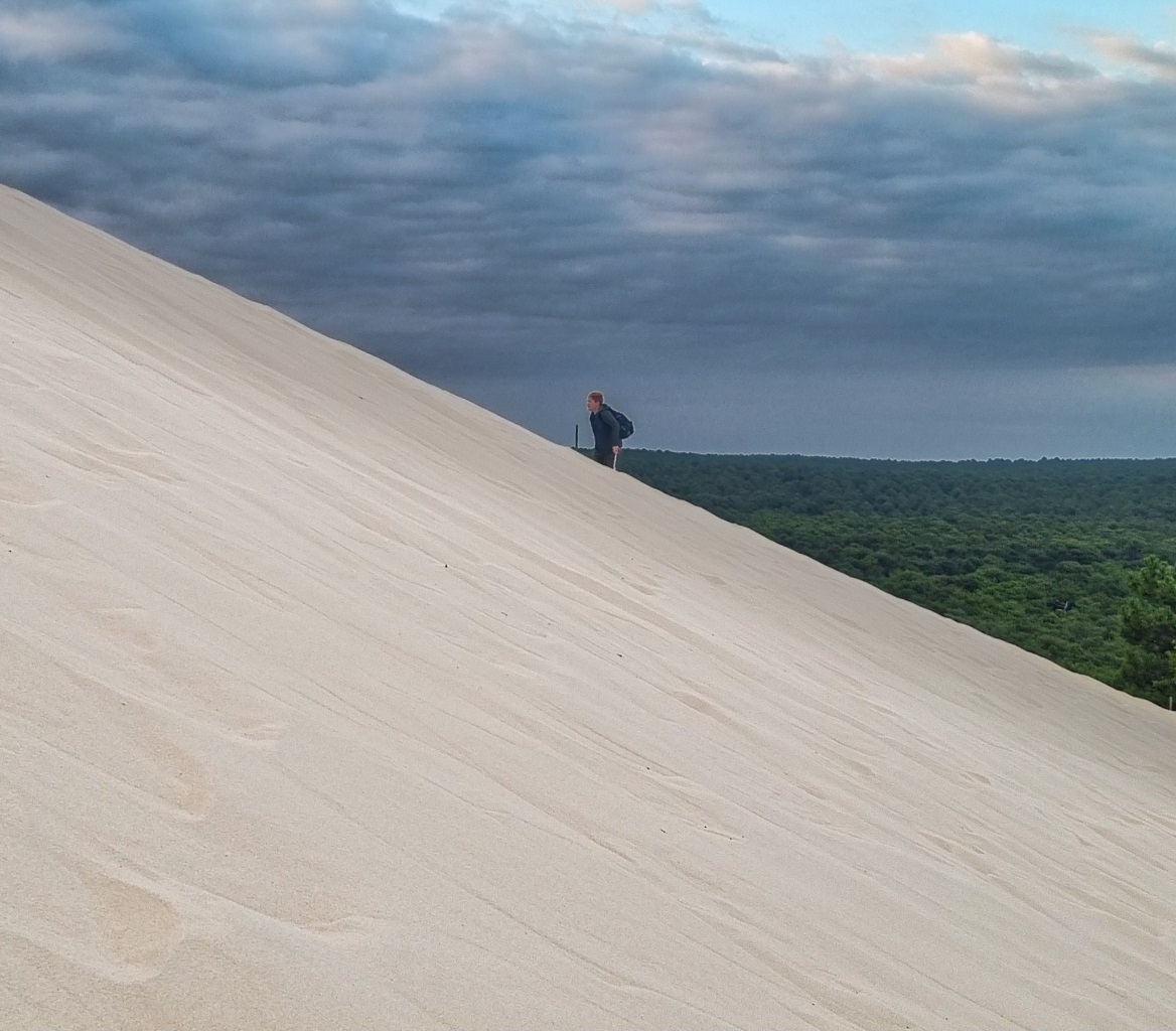 wakacje-2022-przystanek-3-dune-du-pyla-najwieksza-wydma-europy-895.jpg