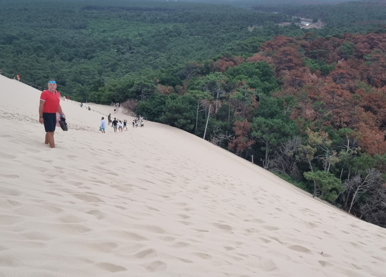 wakacje-2022-przystanek-3-dune-du-pyla-najwieksza-wydma-europy-908.jpg