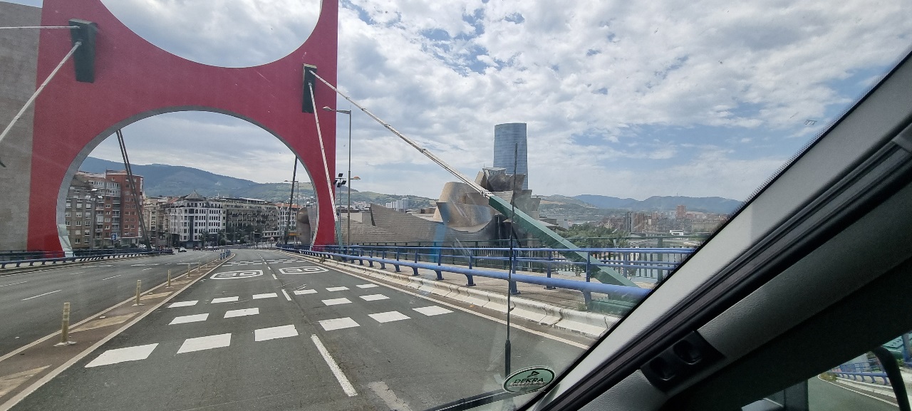wakacje-2022-przystanek-6-bilbao-i-muzeum-guggenheima-994.jpg