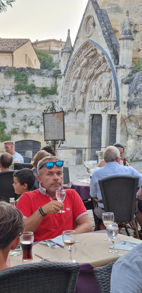 wakacje-2022-przystanek-8-saint-emilion-w-sercu-winnic-bordeaux-1037.jpg